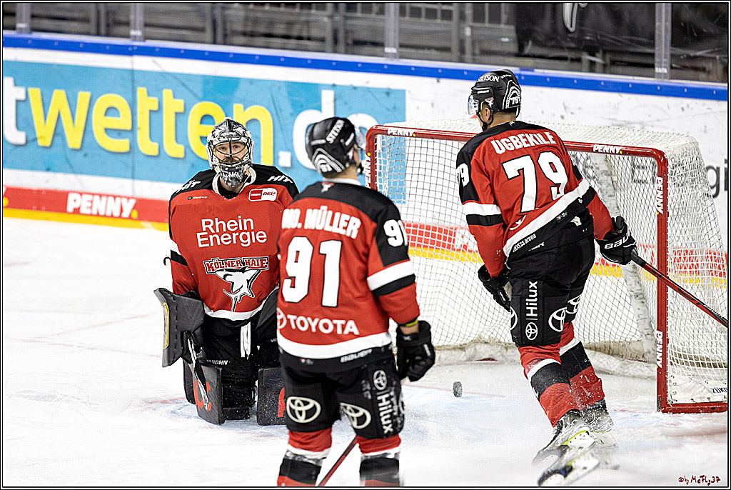 PENNY DEL;  Koelner Haie - Eisbaeren Berlin; Koeln, 28.12.2021